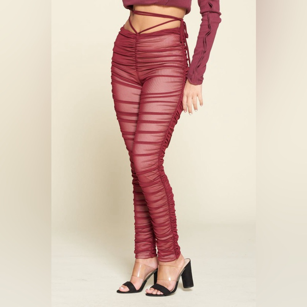 439B-BURGUNDY. Ruched Lined Mesh Leggings